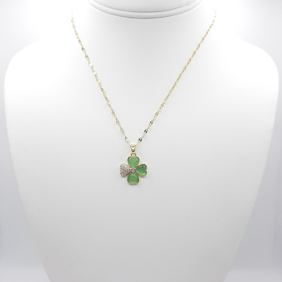 Green 4 leaf Clover Shamrock Gold Plated Stainless Steel Necklace New - Picture 3 of 4